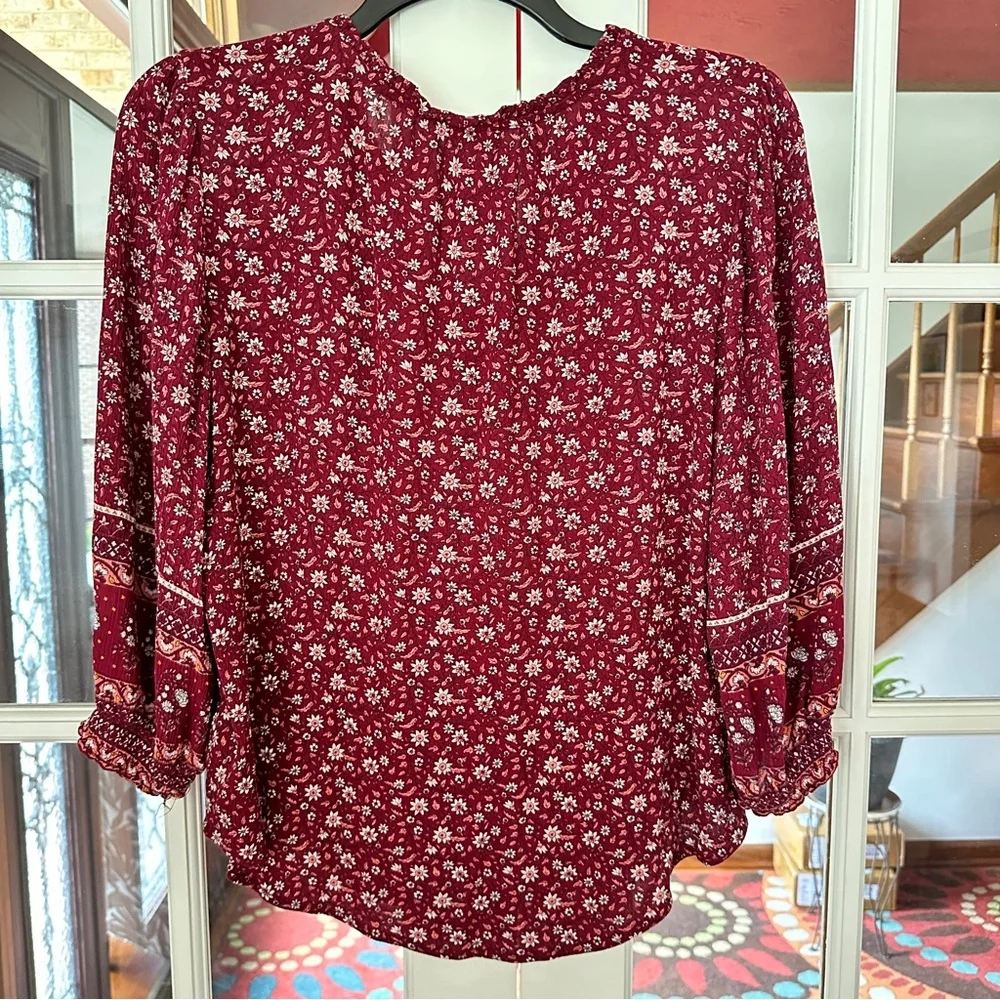 Maiaon & Belle Floral Burgundy Women's Boho Top 3/4 Length puffy sleeves - Picture 2 of 6